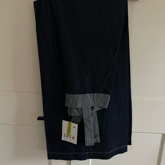 NWT SKFK IKIA-GOTS Denim Jumpsuit Size 6 - Picture 3 of 4